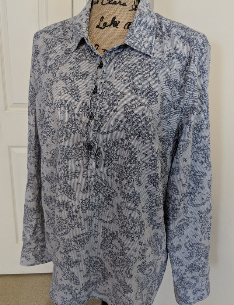 Talbots Paisley blue blouse top Size Large